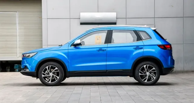 FAW X40 кросовер — 3