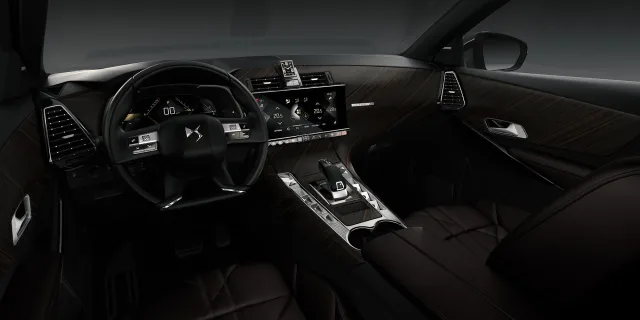 DS 7 Crossback кросовер — 12
