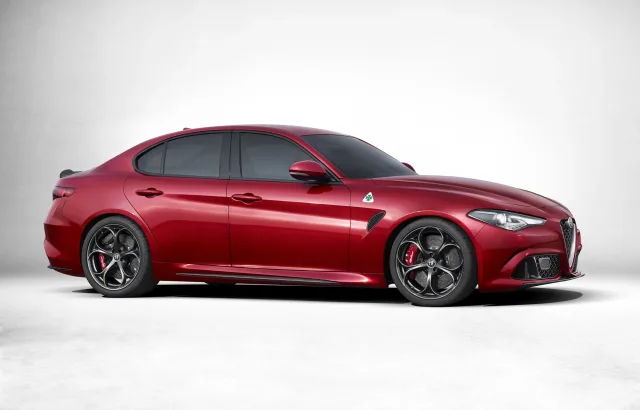 Alfa Romeo Giulia (Альфа Ромео Джулиа) седан — 8