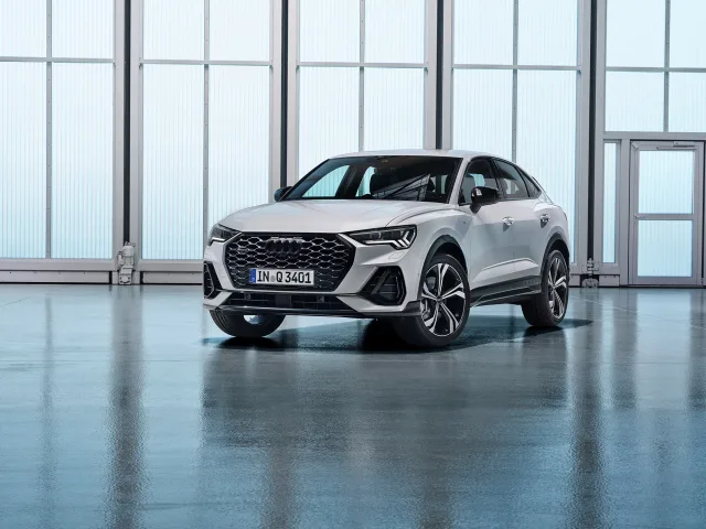 Audi Q3 Sportback кроссовер — 8