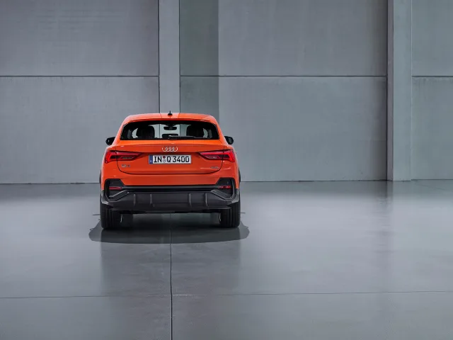 Audi Q3 Sportback кроссовер — 13