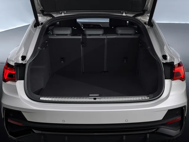 Audi Q3 Sportback кроссовер — 22