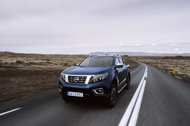 Nissan Navara 2019 pickup — 2