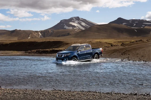 Nissan Navara 2019 pickup — 12