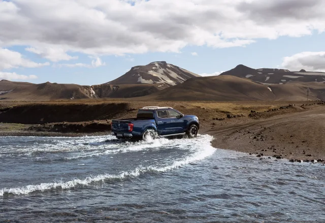 Nissan Navara 2019 pickup — 16