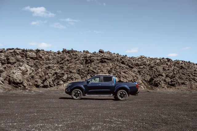 Nissan Navara 2019 pickup — 19