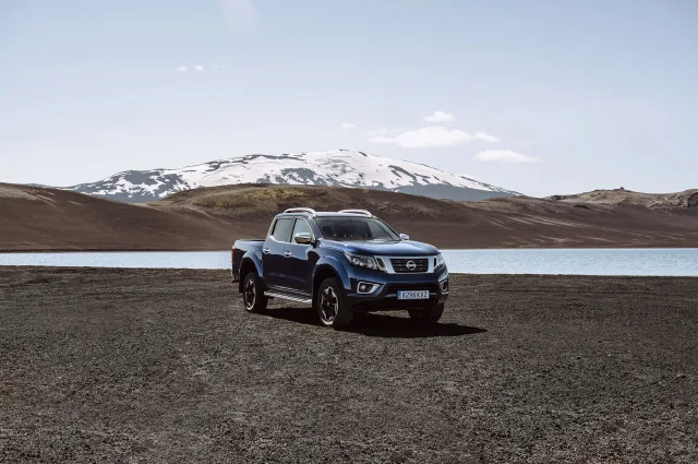 Nissan Navara 2019 pickup — 25