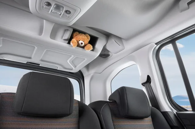 Opel Combo Life (Опель Комбо Лайф) микровэн — 13