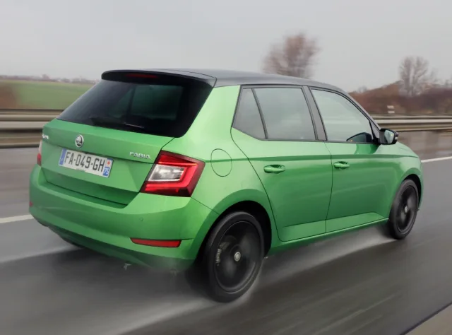 Skoda Fabia хетчбек — 15