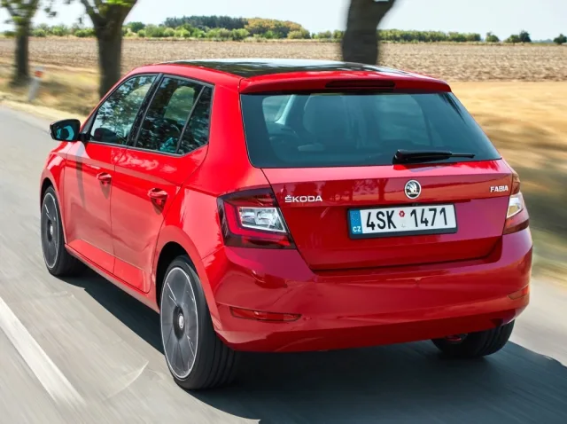 Skoda Fabia хетчбек — 24
