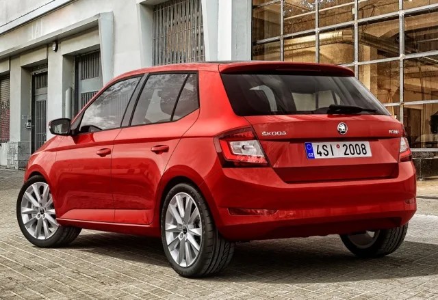 Skoda Fabia хетчбек — 25