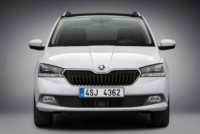 Skoda Fabia Combi (Шкода Фабия Комби) универсал — 4