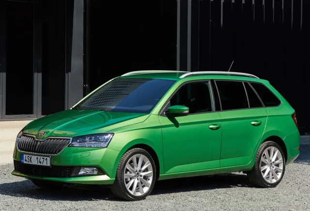 Skoda Fabia Combi (Шкода Фабия Комби) универсал — 7