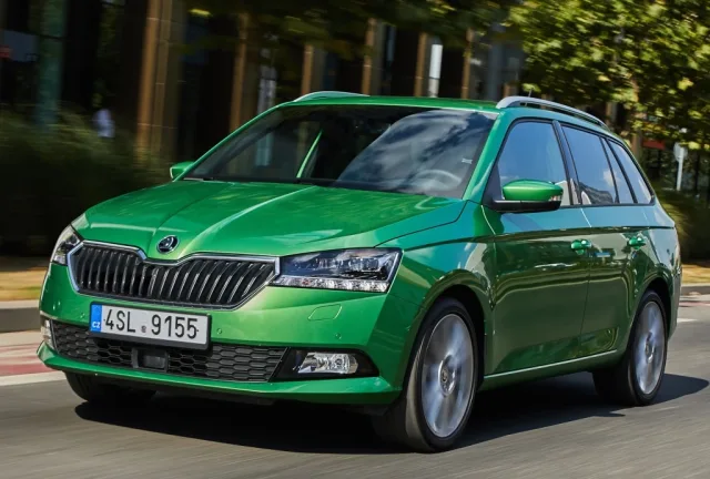 Skoda Fabia Combi (Шкода Фабия Комби) универсал — 16