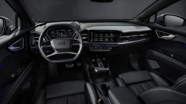 Audi Q4 e-tron crossover — 16