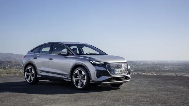 Audi Q4 e-tron Sportback кросовер — 4