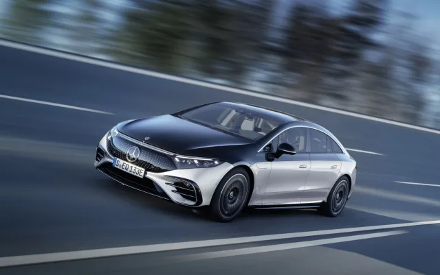 Mercedes-Benz EQS AT 450+ — 5