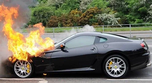 A Ferrari 599 GTB caught fire