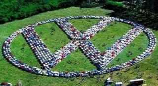 У Німеччині град пошкодив 30 000 автомобілів Volkswagen
