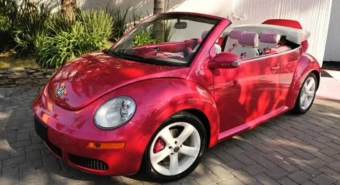 Volkswagen показал барби-кабриолет Beetle