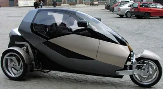 BMW готує триколісні автомобілі