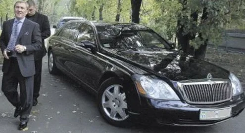 Chernovetsky sold Maybach, and Kilchytska - Hummer