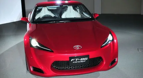 Новые фото Toyota FT-86