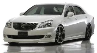 Modellista та Wald пропонують прикрасити Toyota Crown Majesta