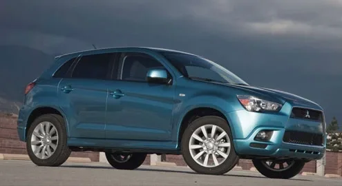 Первый взгляд на Mitsubishi Outlander Sport 2011 года