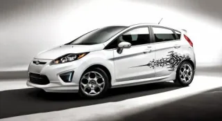 Новий боді-кіт і набір аксесуарів для Ford Fiesta