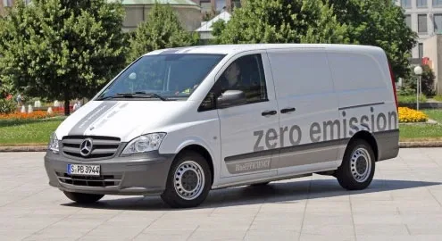 Mercedes электризует коммерческий микроавтобус Vito