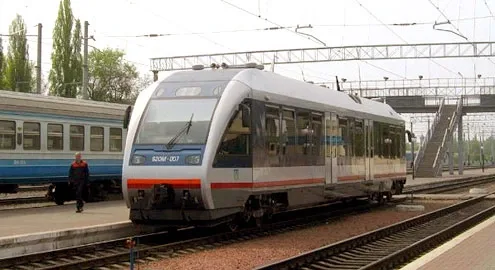 Ukrzaliznytsia presented ==new rail bus==