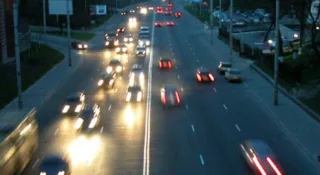 В Азарова змінили правила дорожнього руху