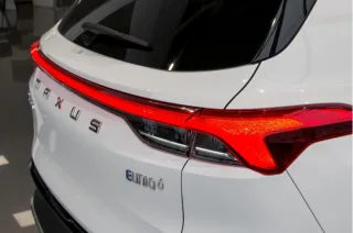 На ринку України з’явилися нові електромобілі MAXUS