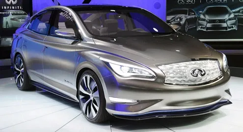 Новые Infiniti G и Infiniti M дебютируют в один год