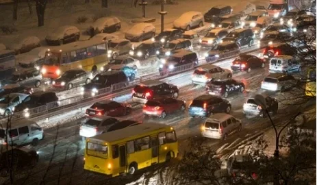 Киев снова встал в пробках. 10 баллов из 10 возможных