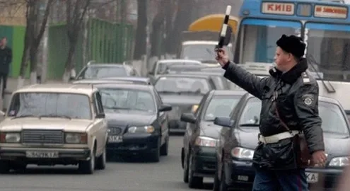Украинских водителей хотят оштрафовать за все и вся