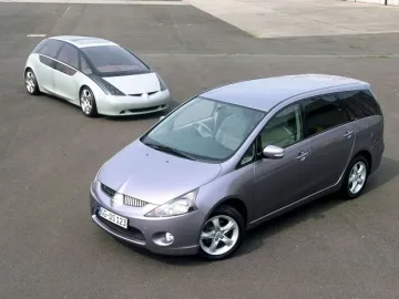 Used car stars: how to choose a used Mitsubishi Grandis