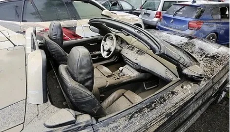 European "drowned cars" have started surfacing in Ukraine