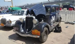 Учасники ретро-ралі Пекін–Париж вперше відвідали Київ