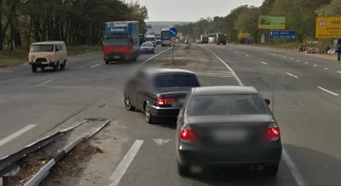 Traffic rules lessons: how to properly perform a U-turn on the highway