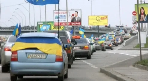 Объединение Автомайдан требует расформировать ГАИ