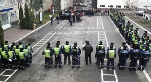 Traffic police inspectors refuse to be on duty in joint patrols with Maidan activists