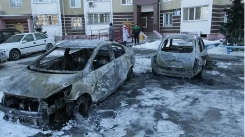 Were mass car arsons in Kyiv coordinated by the SBU?