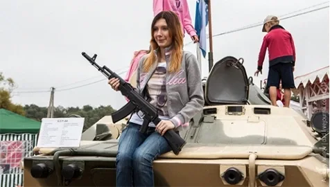 Are Ukrainians switching to armored personnel carriers?