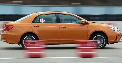 BYD выпустит сверхэкономичный гибрид с разгоном суперкара