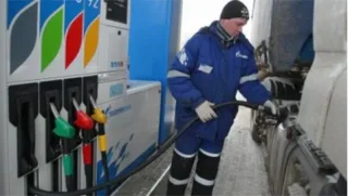 Ціни на паливо у квітні: прогноз фінансистів