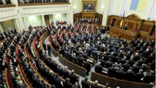 Парламент отменил утилизационный сбор и акциз на переоборудование авто