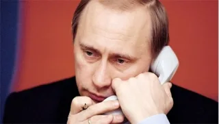 Путін дозволив кримчанам не повертати "Привату" автокредити