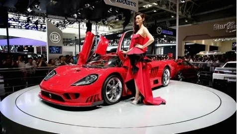 В Пекине дебютировал уникальный суперкар Saleen S7 Super